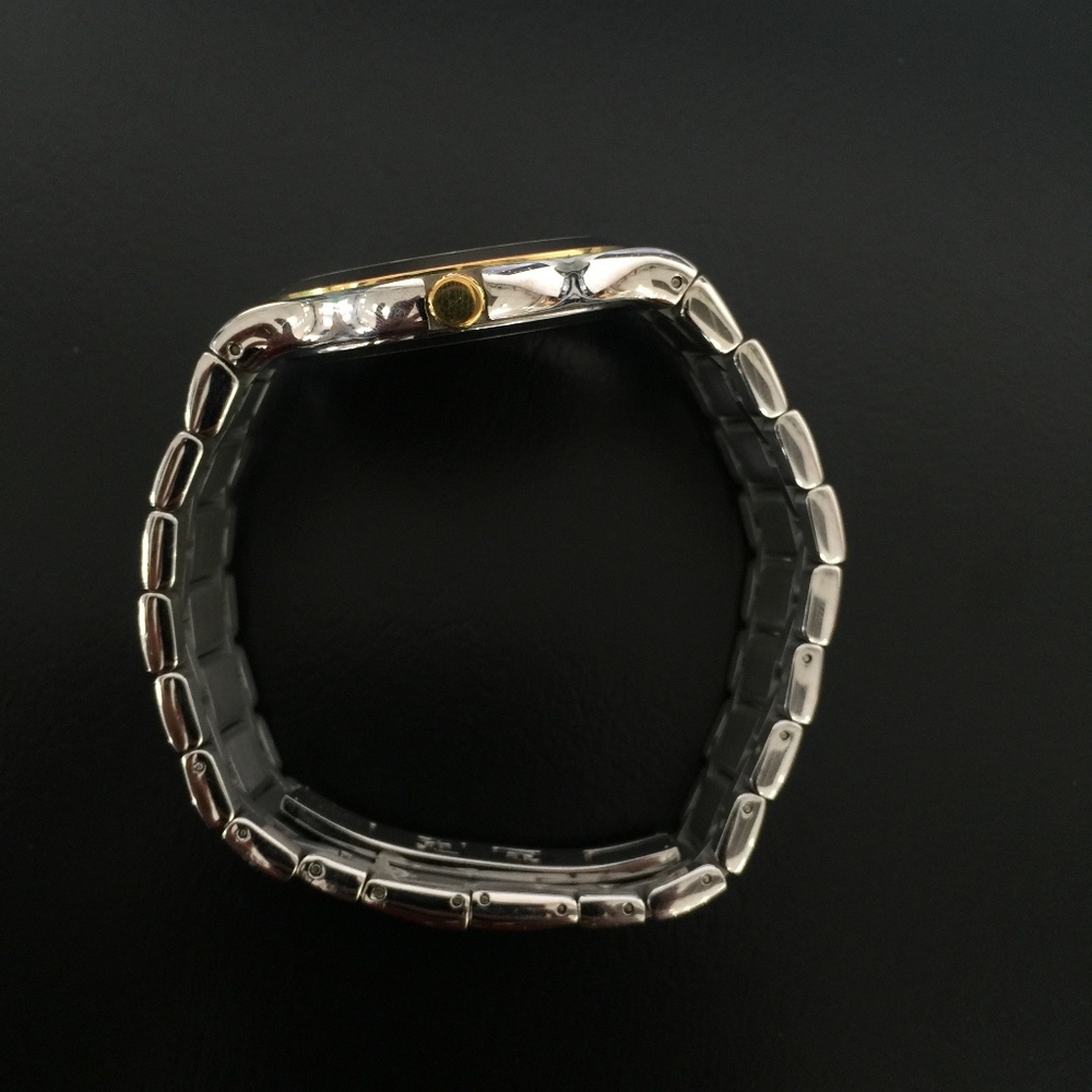 MOVADO - Picture 3 of 4